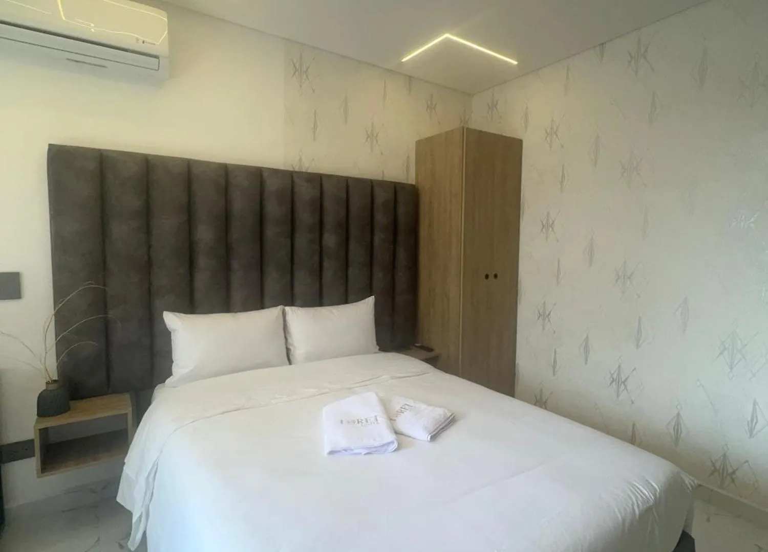 Foret Lofts Medellín Apartahotel
