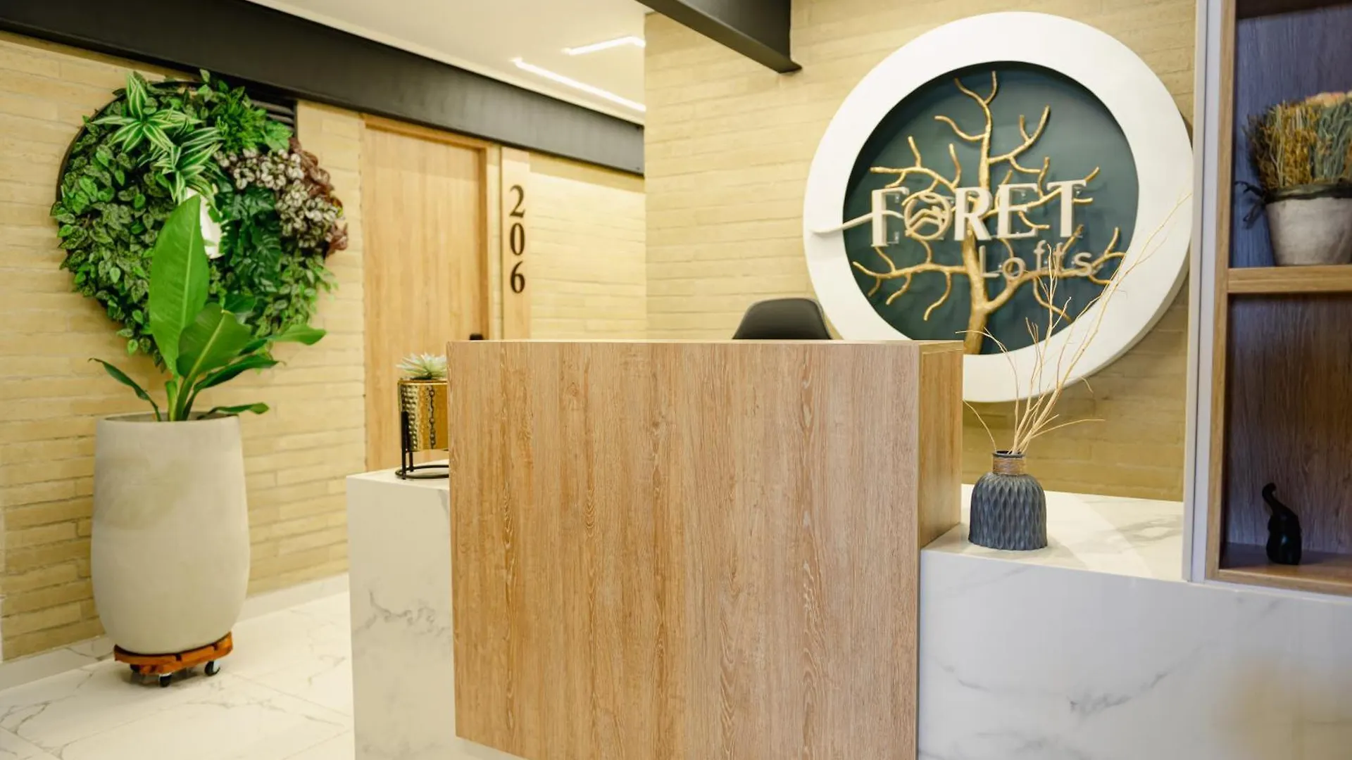 Foret Lofts Medellín Apartahotel